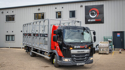 Drainfast Wrapped DAF LF Truck Black and Red Cab