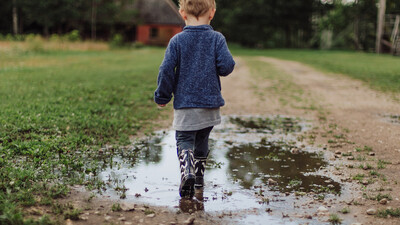 garden puddle child 