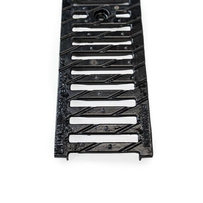 EUROSELF 100mm D/Iron Slotted Grating x0.5m; C250